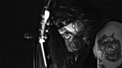 VALLA - bemutatta új szóló-projektje következő dalát a Vredehammer gitárosa, Per Valla