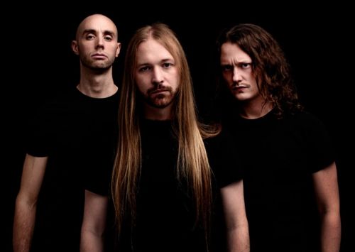 ASTROPHOBOS - a Marduk dobosával rögzítette új EP-jét a svéd black metal banda; itt a teljes album-premier!