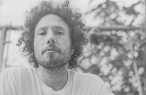 Szóló-dalt mutatott be a RAGE AGAINST THE MACHINE frontembere, Zack De La Rocha