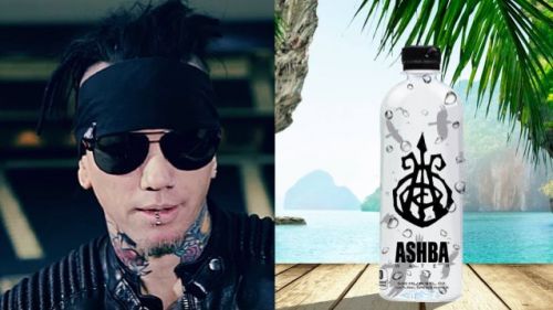 Saját márkás vizet dobott piacra DJ Ashba