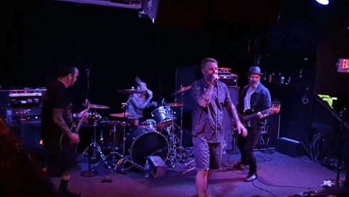 Néhai énekesükre emlékeztek a NOTHINGFACE tagjai, egy Baltimore-i koncert alkalmával (videó)
