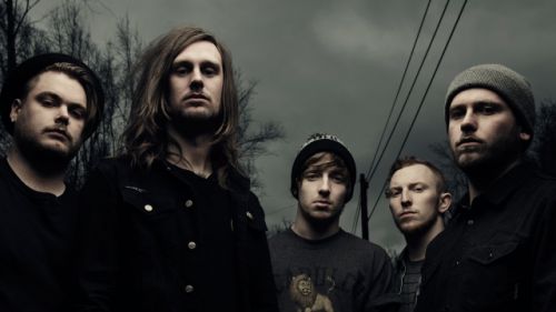 Itt a WHILE SHE SLEEPS új videoklipje, az 'Empire Of Silence'!