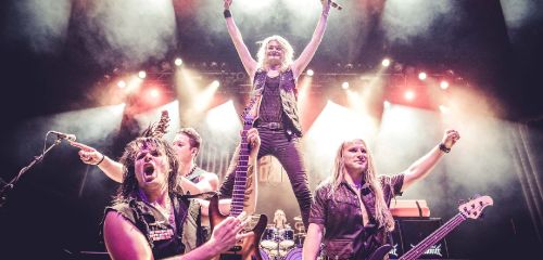 KISSIN' DYNAMITE - koncertlemez formájában is megjelenik a 'Generation Goodbye' album; itt az újabb ízelítő!