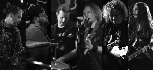 'Into A Dark Divinity' című albummal készült a finn MAUSOLEUM GATE zenekar