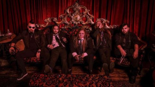 HALCYON WAY - itt a 'Bloody But Unbowed' album új klipje: 'The Church Of Me'!