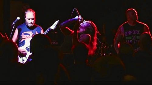 3 playthrough-videót osztott meg a LIGHT THIS CITY zenekar