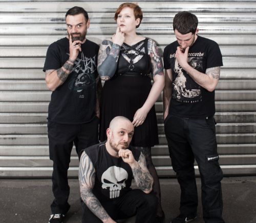 BRECHT - hallgasd végig a német 