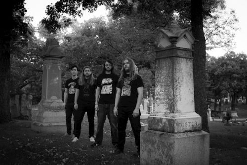 VOID ROT - dal-premier a minneapolisi death-doom banda első nagylemezéről: 'Inversion'