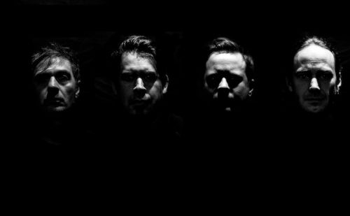 PITCHBLACK - itt a dán melo-death banda új dala, a 'The World Is Mine'!