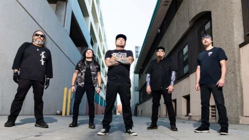 10 év után újra visszatér a kaliforniai thrasher EVILDEAD zenekar - itt a második dal / klip a 'United $tate$ of Anarchy' lemezről!