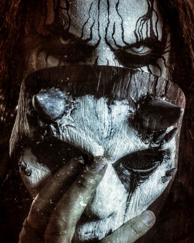 INFERNALIZER - nézd meg Claudio Ravinale új bandájának friss videoklipjét, a 'Leave A Scar'-t!