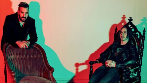 FUTURE COLORS néven alapított új bandát a Quiet Riot egykori énekese, Seann Nicols