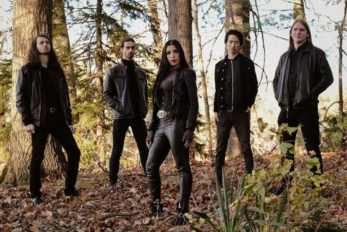 Itt az AVERSED zenekar új dala és videoklipje, a 'Close My Eyes'!