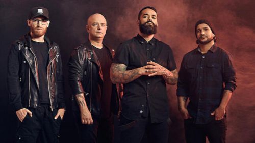 Itt a brazil EMINENCE zenekar új videoklipje, az 'Inner Suffering'!