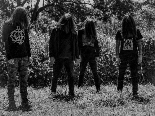 FECULENT - hallgasd végig az ausztrál death metal banda debütáló albumát!