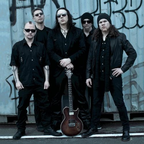 Lacrimosa-dalt dolgozott fel az EVIL MASQUERADE - itt a 'Revolution' videoklipje!