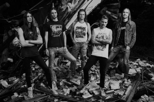 SPACE CHASER - harmadik albumával tér vissza a Metal Blade szárnyai alatt a német thrash banda; végighallgatható a 'Give Us Life'