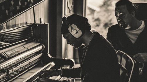 SILENT SKIES - kiadta második albumát Tom S. Englund és Vikram Shankar duója; végighallgatható a 'Nectar'