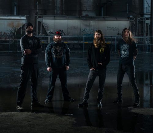 Második albumát adja ki a 