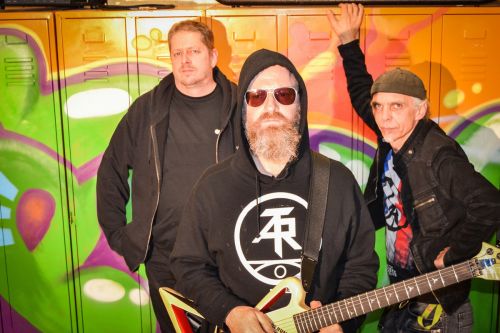 APE SHIFTER - Betty Davis születésnapját ünnepli a német prog-rocker trió