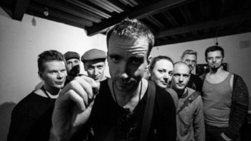 Itt a DIABLO SWING ORCHESTRA harmadik dala a 'Swagger & Stroll Down the Rabbit Hole' albumról: 'Speed Dating An Arsonist'!