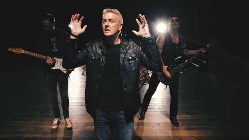 GROUNDBREAKER - elkészült második albumával Steve Overland melodic rock-projektje; itt a friss dal / videoklip!