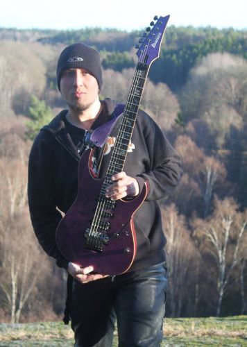 L-G Petrov emlékére készült el az új THUNDERMAKER album