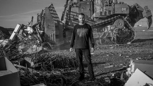 Új albummal készült az AUTHOR & PUNISHER - itt a 'Krüller' friss single-dala, a 'Blacksmith'!
