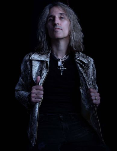 Februárra várható August Zadra debütáló albuma - itt a 'Nothing More To Say' dal videoklipje!