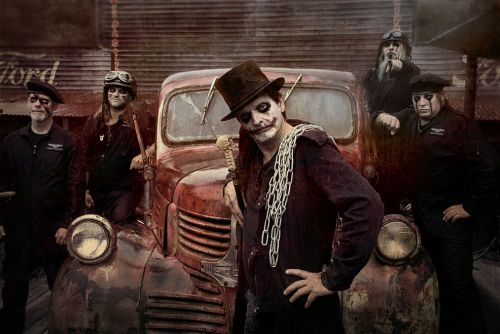 Harmadik albumával jelentkezik januárban az Astral Doors egyes tagjaival felálló FREAKS AND CLOWNS együttes - itt a 'We Set the World on Fire' címadó dala!