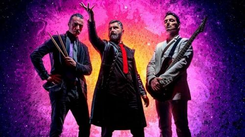 Októberre várható a ONELEGMAN 'Event Horizon' című albuma - itt az új dal, a 'Radiate'!