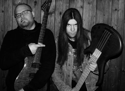 Új mini-albummal készült a német heavy metal banda, a BLOODY TIMES - itt a Zak Stevens-szel közös 'In A Moment Of Peace' dal!