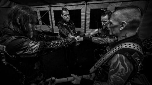 KAMPFAR - itt az újabb klipes dal a 'Til Klovers Takt' albumról: 'Rekviem'!