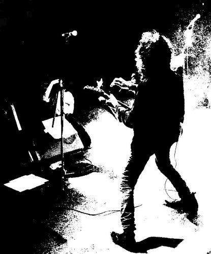 Posztumusz koncertalbuma jelenik meg Bernie Tormé-nak, az Ozzy-banda egykori gitárosának - itt a 'Wild West' dal felvétele!