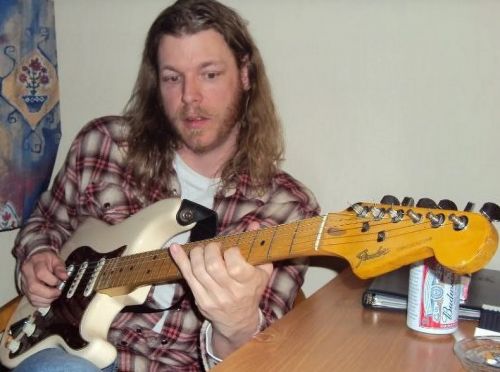 Gyilkosság áldozata lett a HELIX egykori gitárosa, Daniel Fawcett