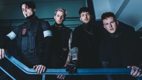 FROM ASHES TO NEW - dalszöveges klip készült a Monster In Me című számhoz