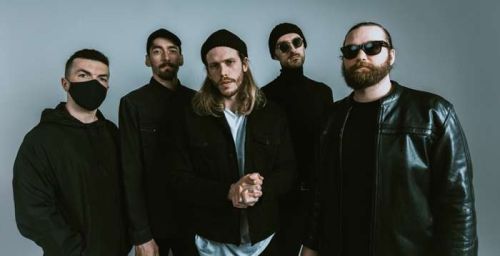 Klip-premier: CONFESSIONS OF A TRAITOR - Doomsayer