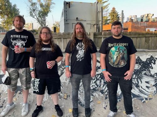 Végighallgatható a LIVING TERROR első nagylemeze, az 'Endless Chaos'