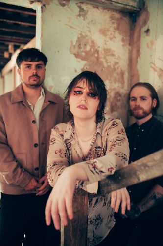 PUPIL SLICER - dal- és klip-premier a harmadik albumról: Sacrosanct
