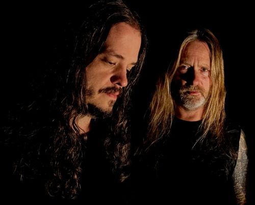 Itt a COLD COMMUNION debütáló dala, a Pyrocene!