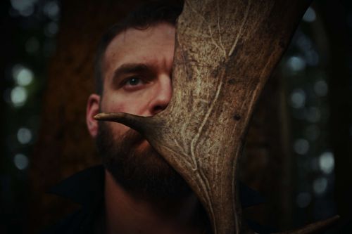 Klip-premier: VRÎMUOT - Nimm dich in Acht...