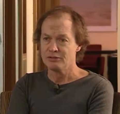 Angus Young az ausztrál történelem legjobb gitárosa